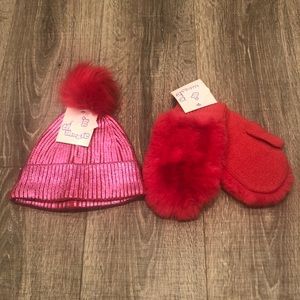 NWT Girls  Beanie Pom Pom  Hat & Faux Fur Mittens